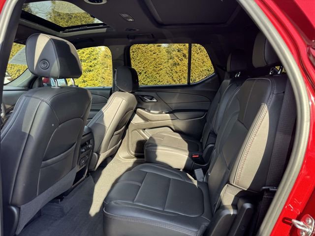 Used 2023 Chevrolet Traverse RS w/ LPO, Floor Liner Package image 10