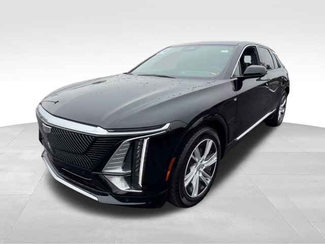 Certified 2024 Cadillac Lyriq Tech w/ Driver Assist Package AWD/4WD image 2