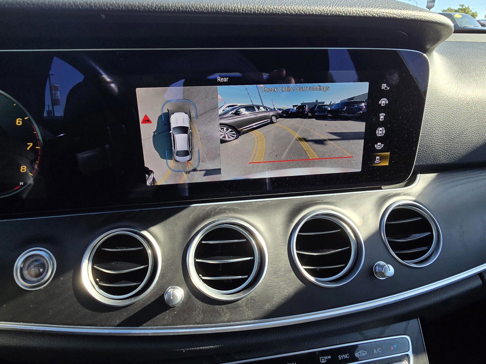 Used 2023 Mercedes-Benz E 350 Sedan image 19