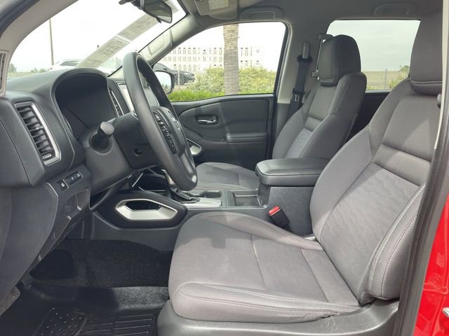 Used 2022 Nissan Frontier SV w/ Technology Package RWD image 18