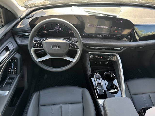 Used 2025 Audi Q5 Premium w/ Convenience Package AWD/4WD image 12