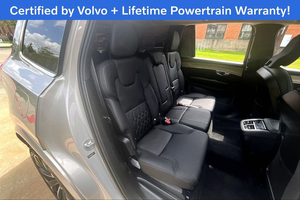 Used 2025 Volvo XC90 B6 Plus image 35