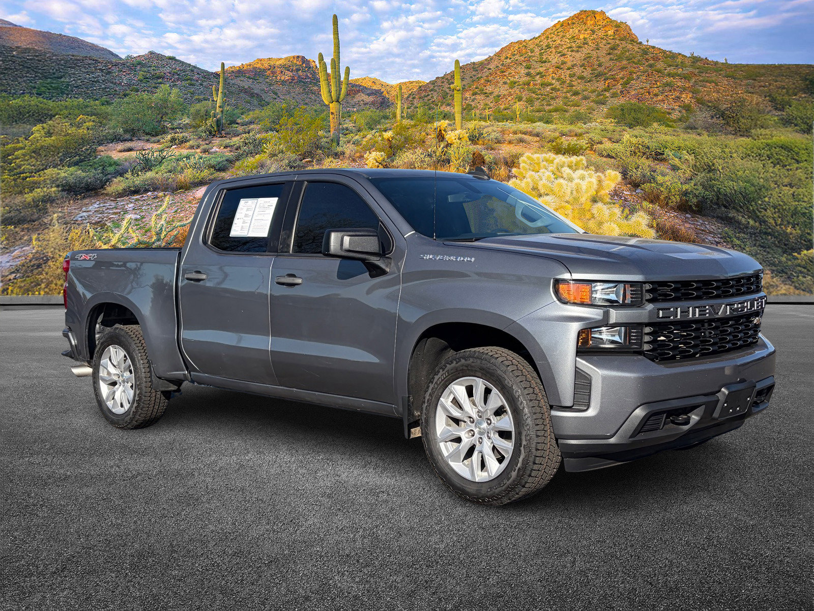 Used 2019 Chevrolet Silverado 1500 Custom w/ Custom Value Package image 2