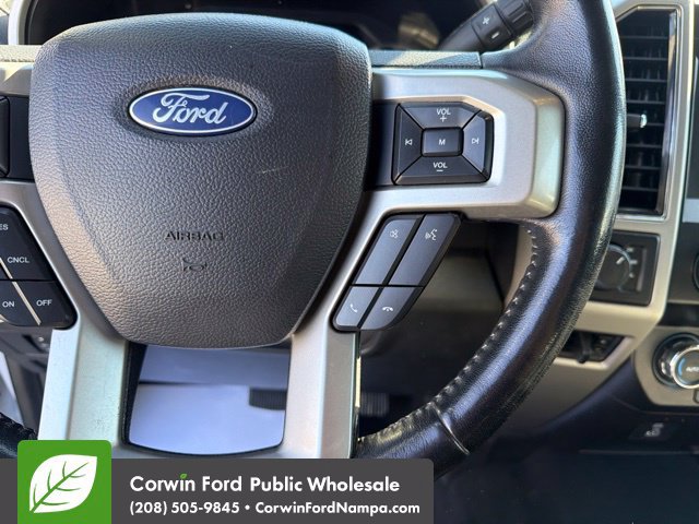 Used 2021 Ford F350 Lariat w/ Lariat Value Package AWD/4WD image 17