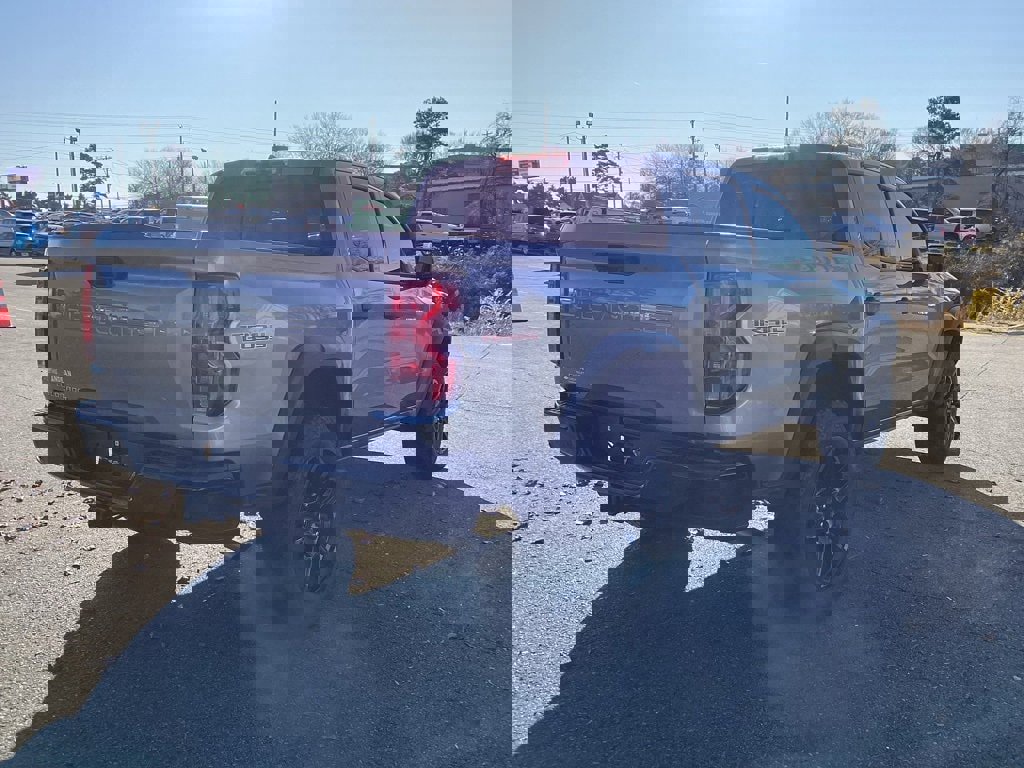 Used 2024 Chevrolet Colorado Trail Boss w/ Advanced Trailering Package image 4