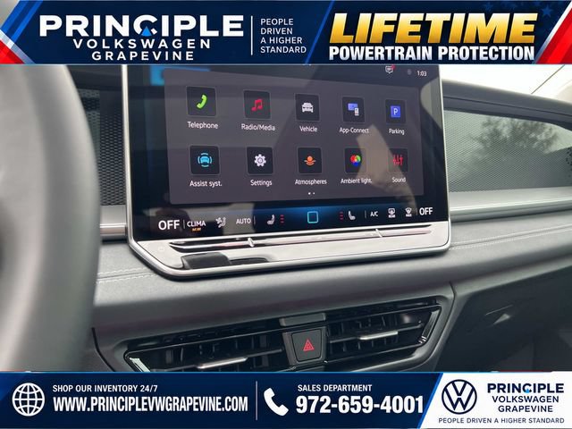 New 2026 Volkswagen Tiguan SE FWD image 17