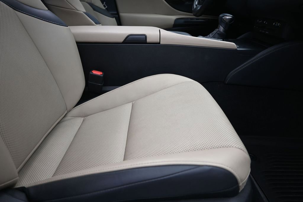 Used 2021 Lexus ES 300h w/ Premium Package FWD image 25