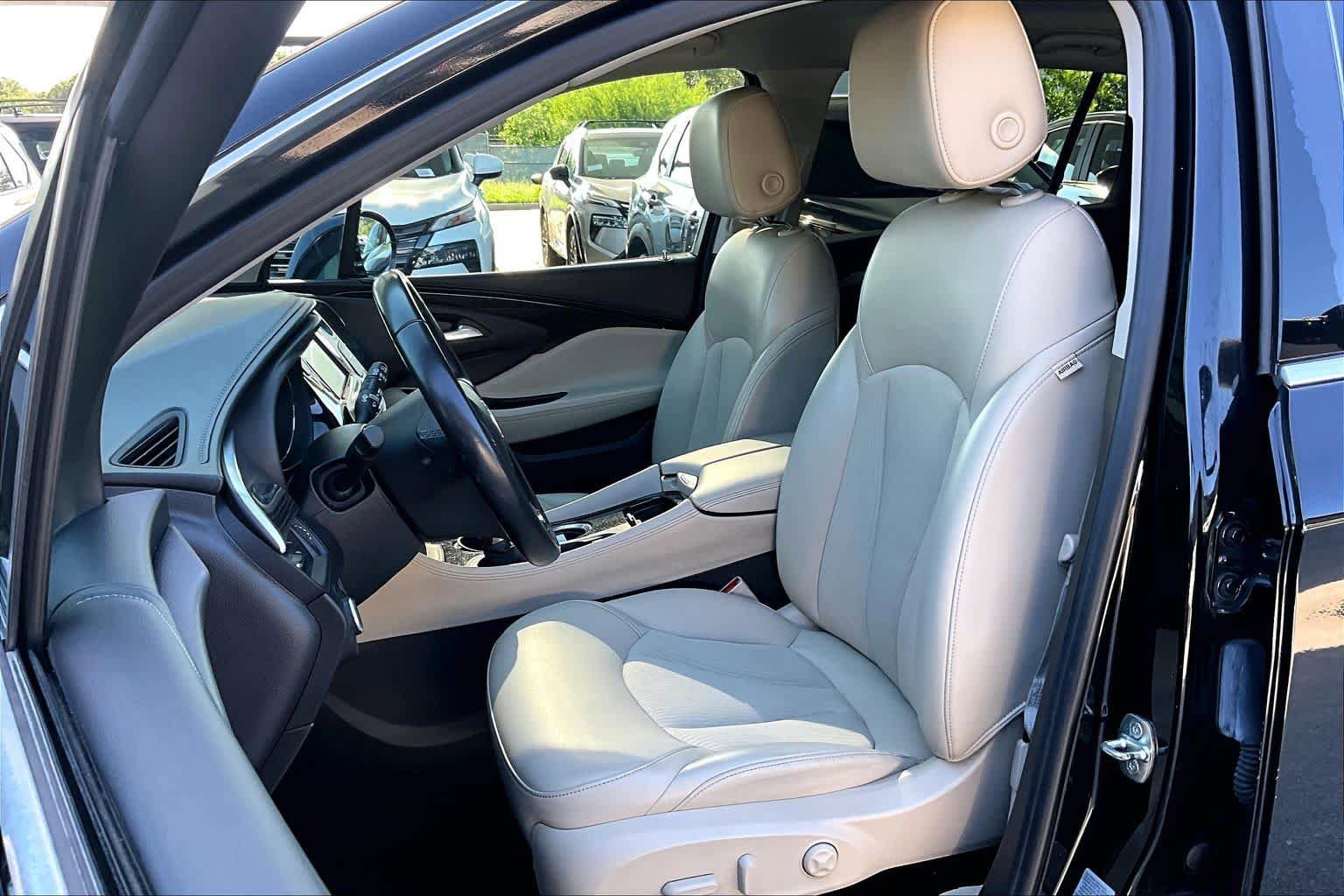 Used 2020 Buick Envision Preferred FWD image 8