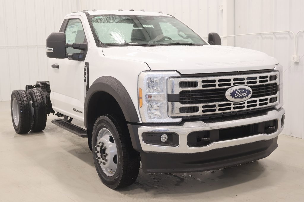 New 2026 Ford F550 4x4 Regular Cab Super Duty image 2