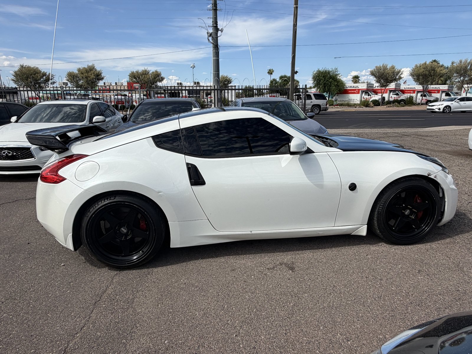 Used 2013 Nissan 370Z Touring w/ Sport Pkg RWD image 4