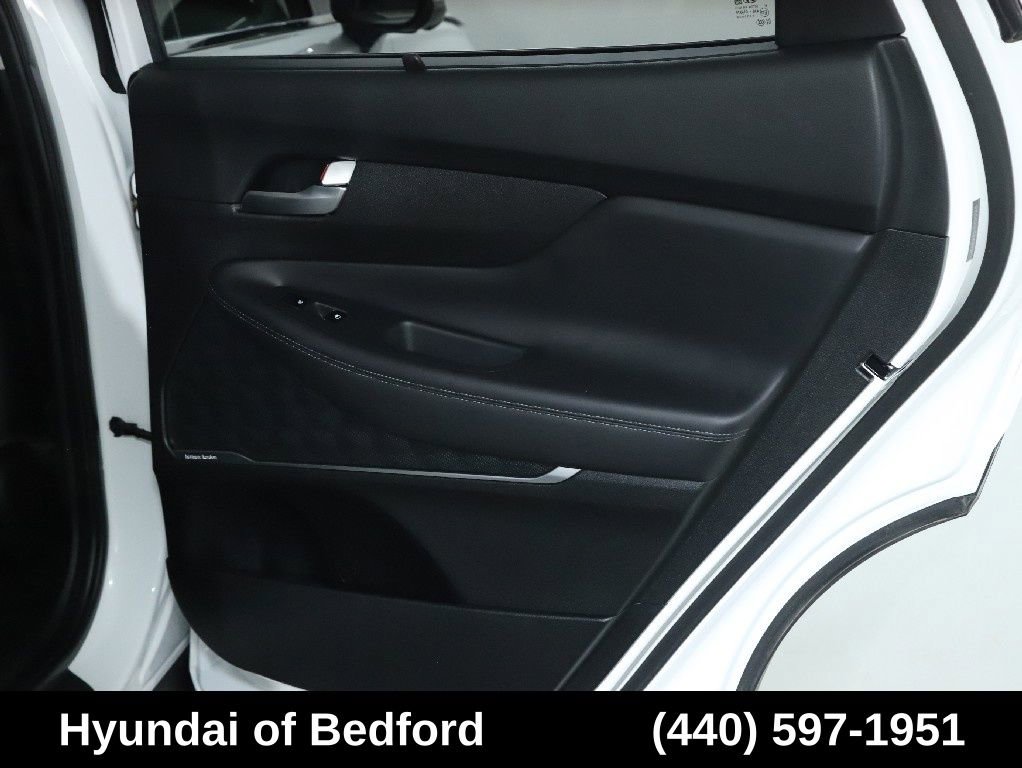 Used 2022 Hyundai Santa Fe Limited AWD/4WD image 33