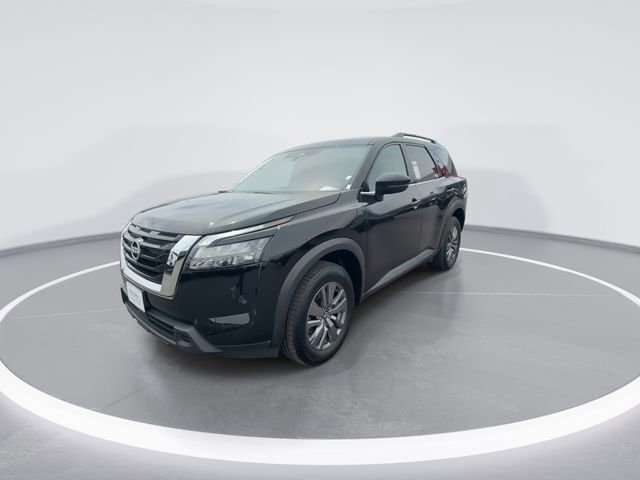 Certified 2025 Nissan Pathfinder SV FWD image 4