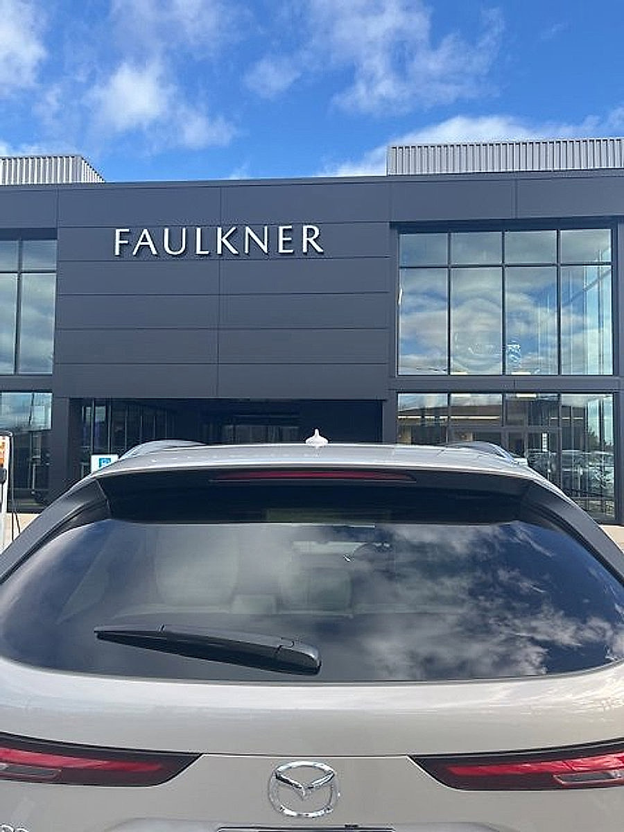 Used 2024 MAZDA CX-90 Plug-In Hybrid w/ Premium Plus image 7