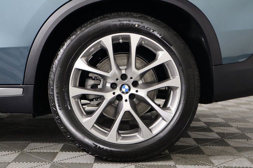 New 2026 BMW X5 sDrive40i w/ Executive Package image 10