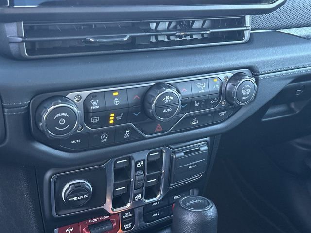 New 2026 Jeep Gladiator Rubicon w/ Technology Group image 26