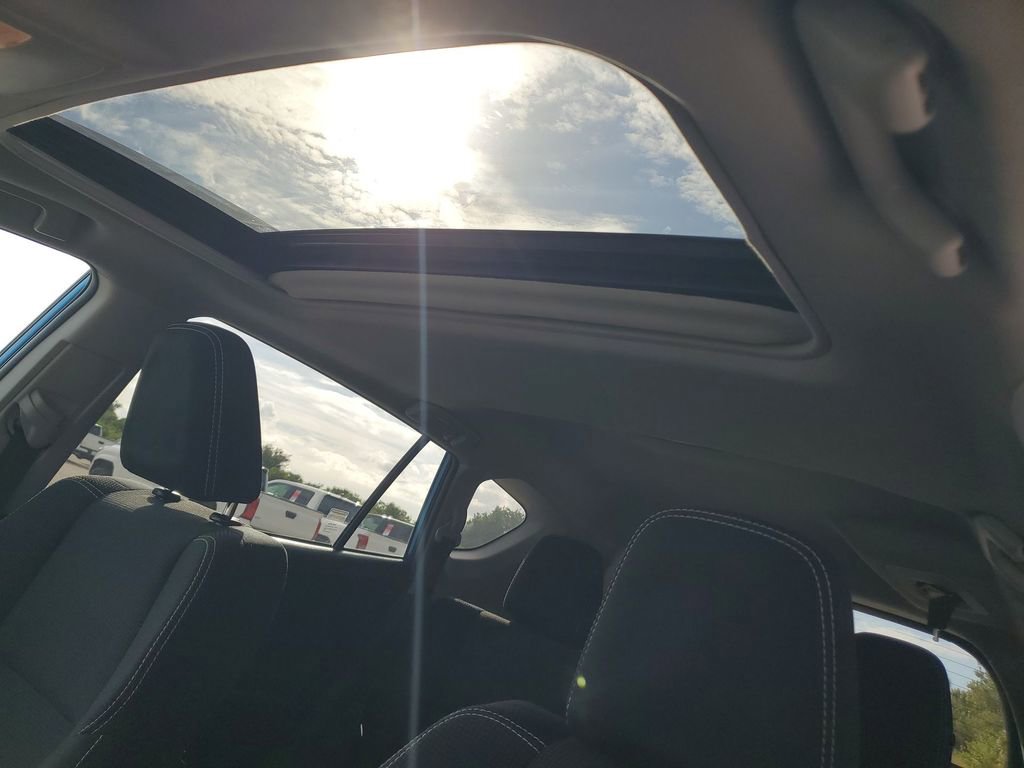 Used 2016 Toyota RAV4 XLE image 29