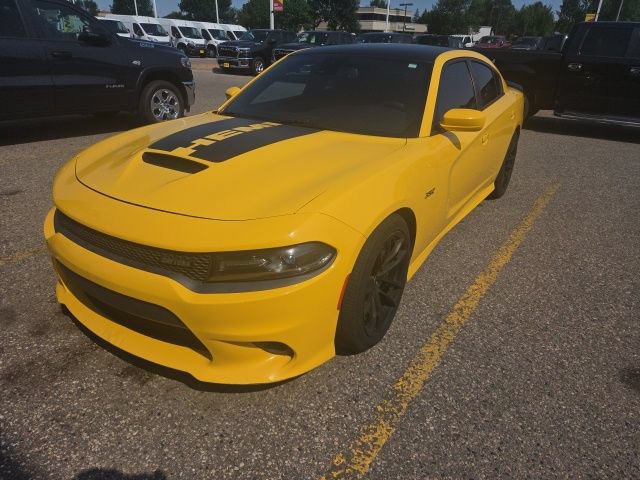 Used 2018 Dodge Charger R/T RWD image 2