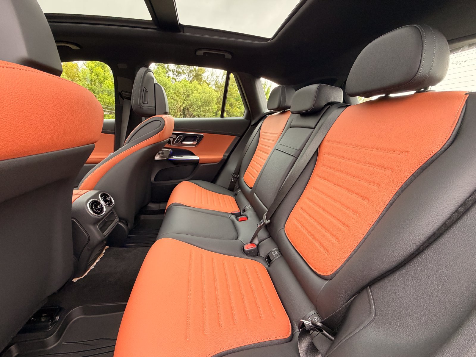 New 2027 Mercedes-Benz GLC 53 AMG 4MATIC image 14