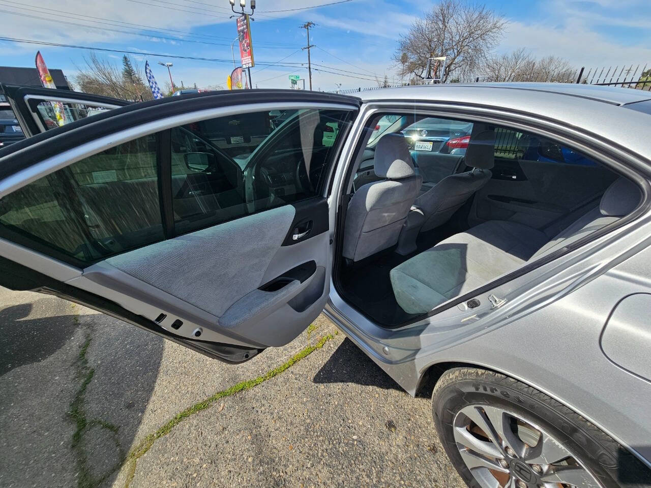 Used 2013 Honda Accord LX image 11