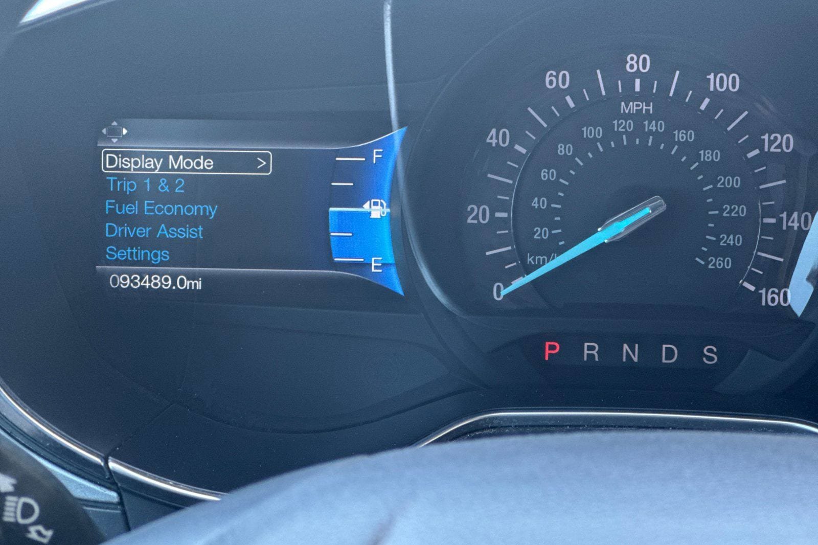 Used 2016 Ford Fusion SE FWD image 26