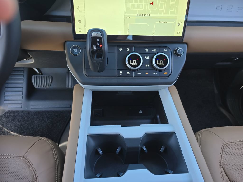 New 2026 Land Rover Defender 110 S AWD/4WD image 25