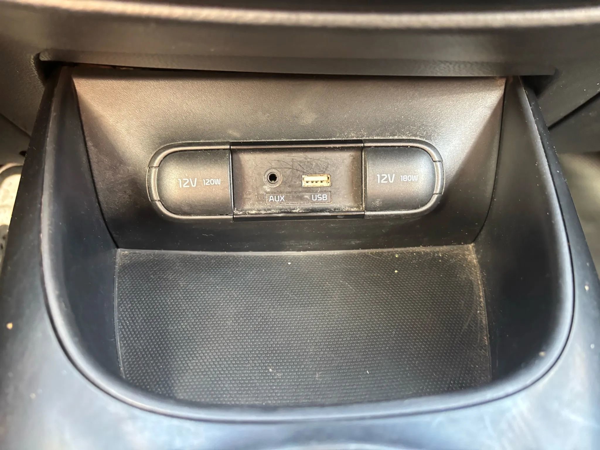 Used 2019 Kia Soul image 16