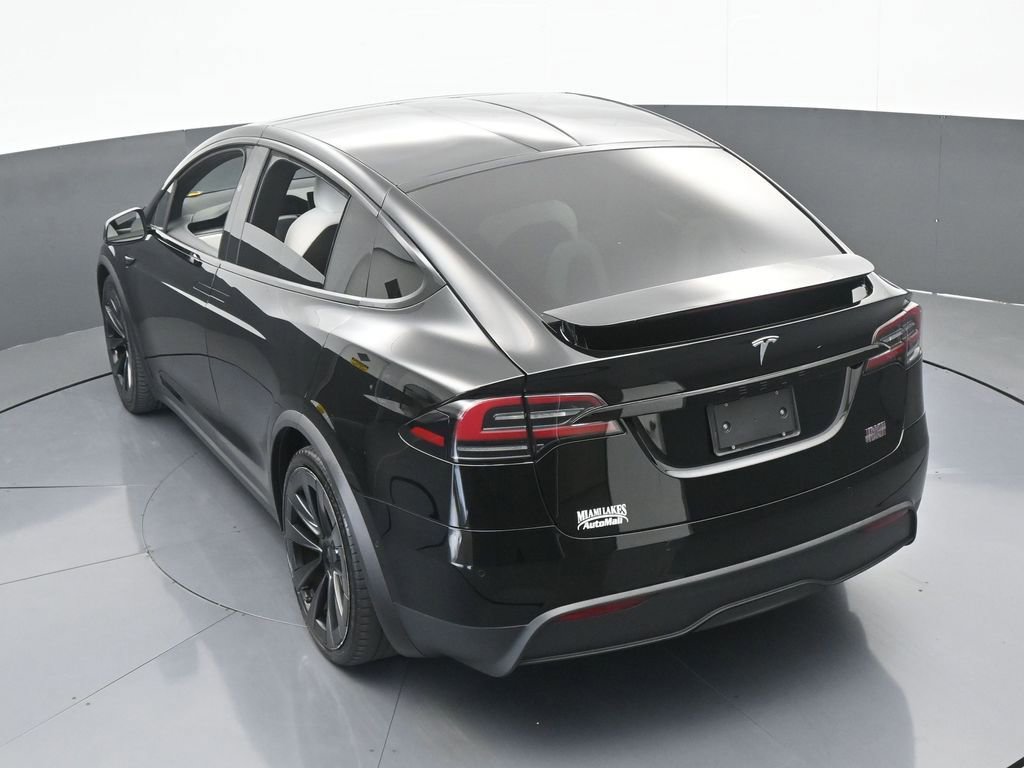 Used 2022 Tesla Model X Plaid image 45