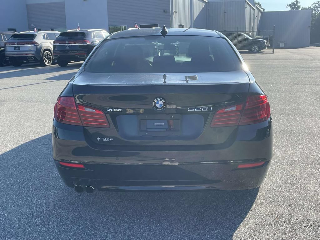 Used 2016 BMW 528i xDrive Sedan AWD/4WD image 6