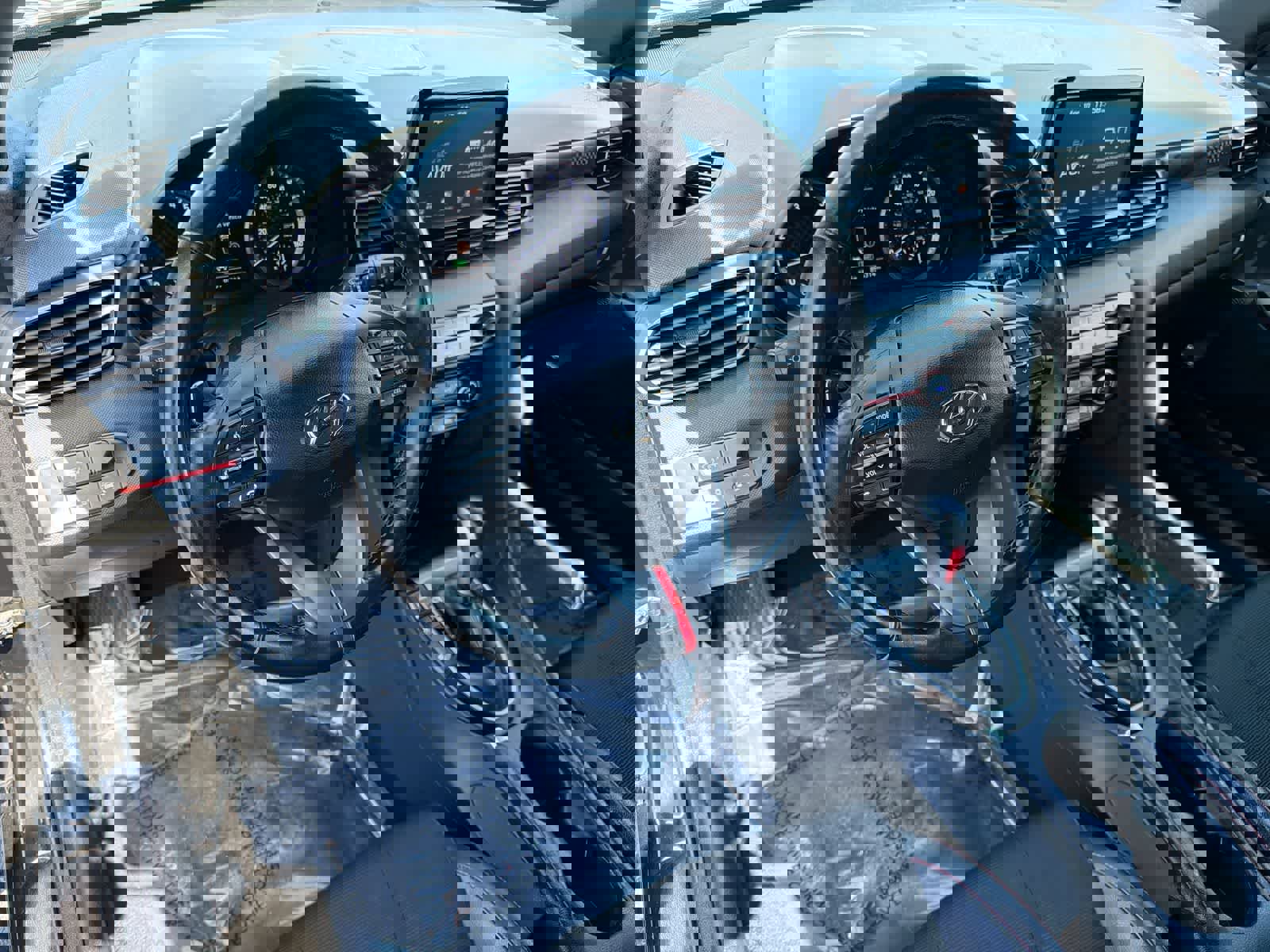 Used 2019 Hyundai Veloster 2.0 Premium image 10