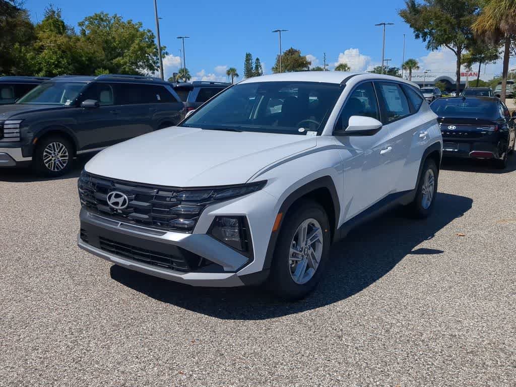 New 2026 Hyundai Tucson SE FWD image 2