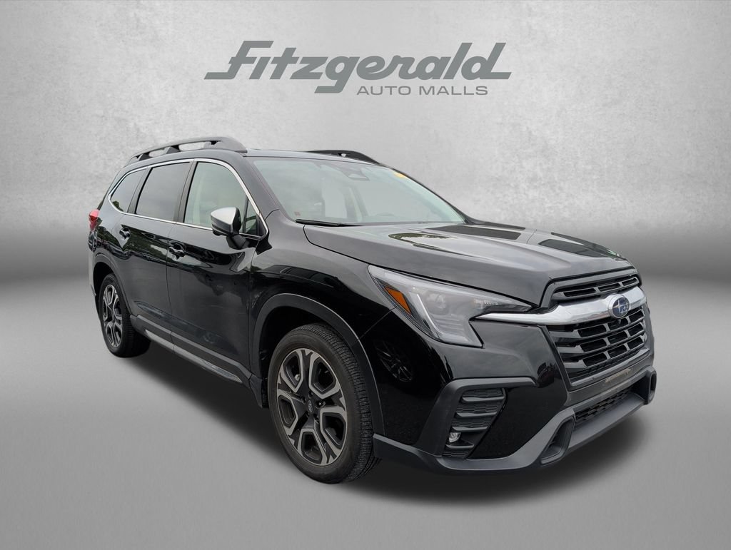 Used 2023 Subaru Ascent Limited w/ Technology Package