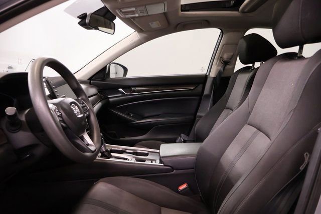 Used 2018 Honda Accord EX image 11