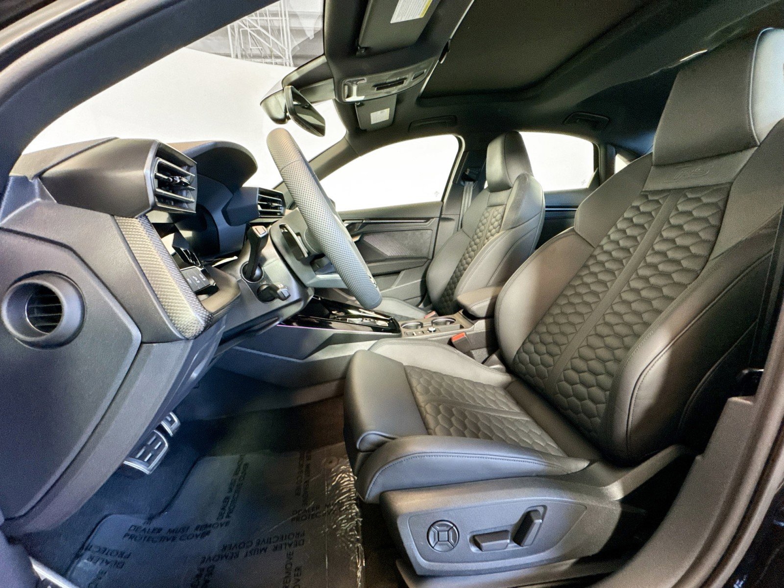 Used 2025 Audi RS 3 image 6