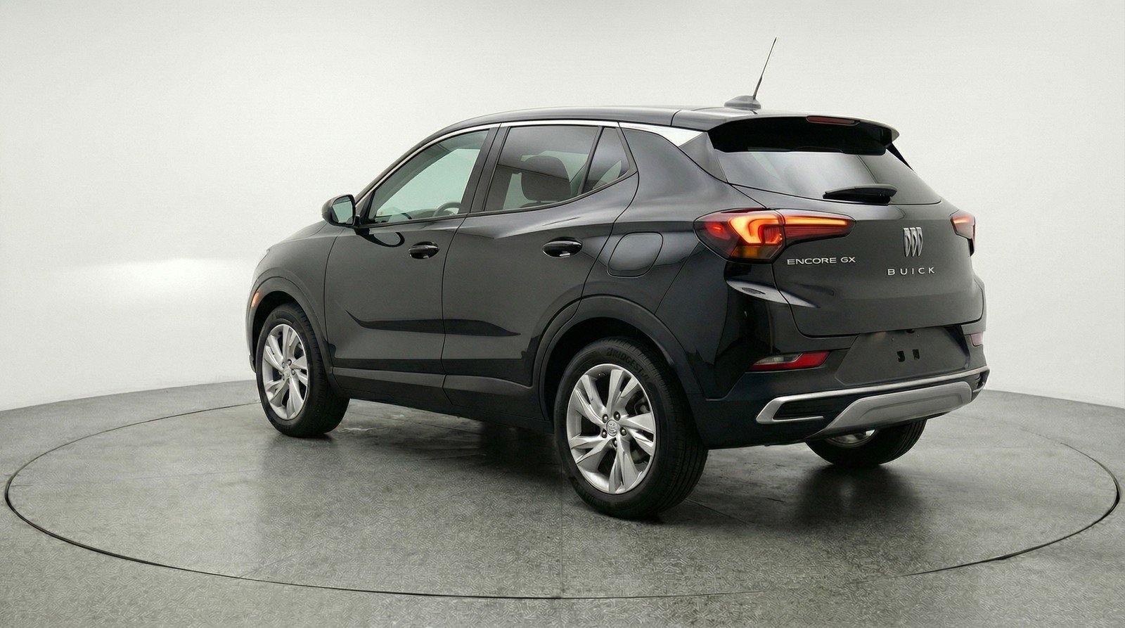 Used 2025 Buick Encore GX Preferred image 6