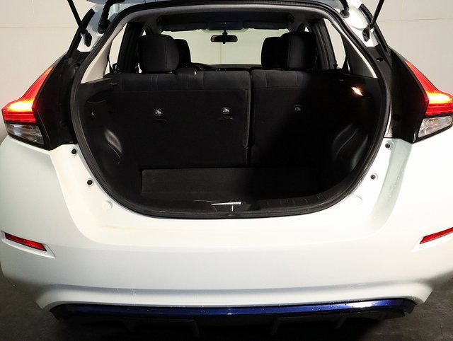 Used 2019 Nissan Leaf SV image 28