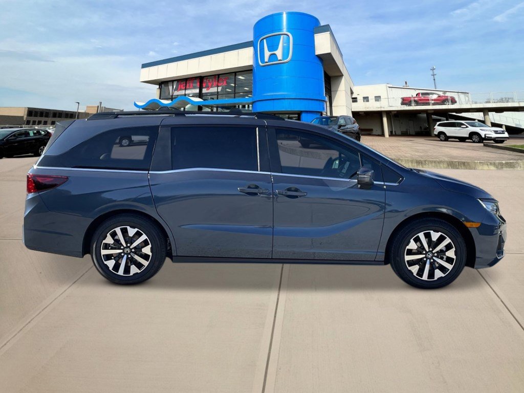 New 2026 Honda Odyssey EX-L image 7