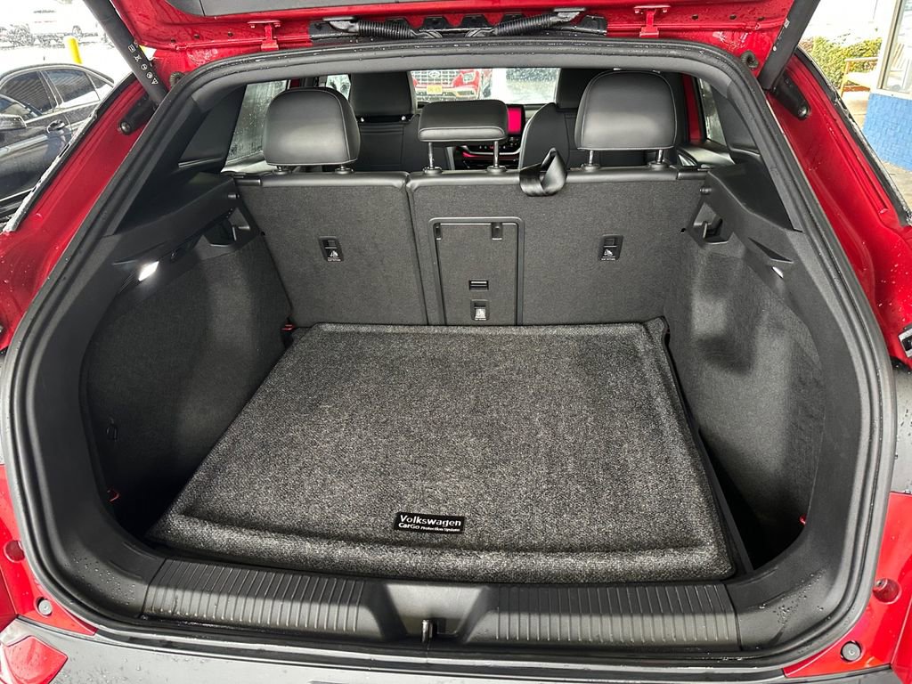 Used 2023 Volkswagen ID.4 S image 26