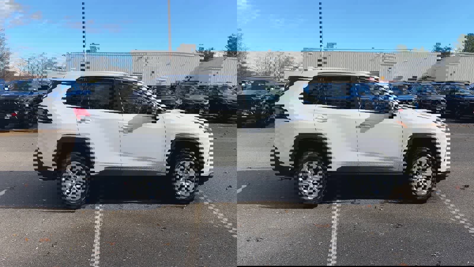 Certified 2025 Toyota RAV4 LE image 17