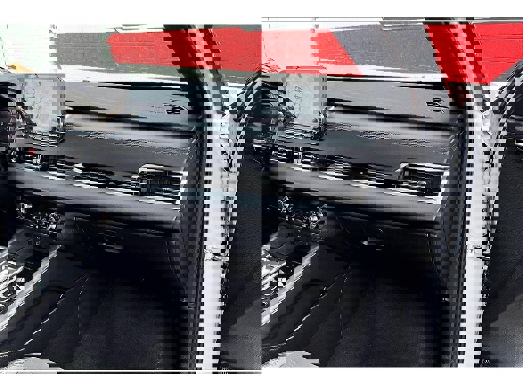 Used 2024 Mitsubishi Outlander Ralliart AWD/4WD image 17