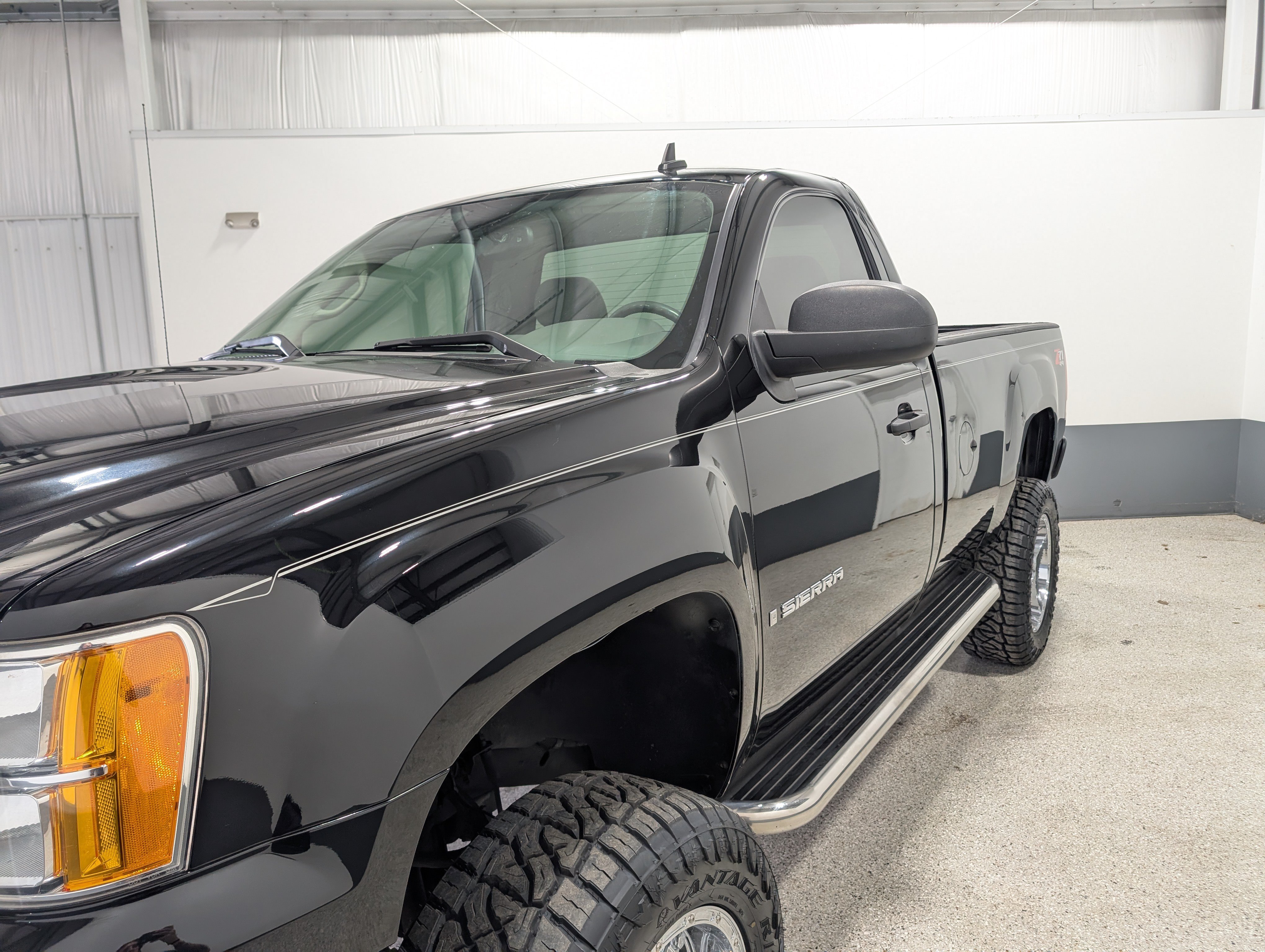 Used 2007 GMC Sierra 1500 SLE w/ SLE/SLT Trailering Package AWD/4WD image 7