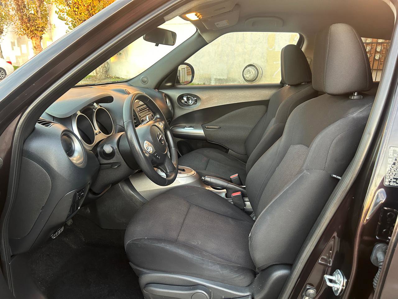 Used 2014 Nissan Juke S image 9