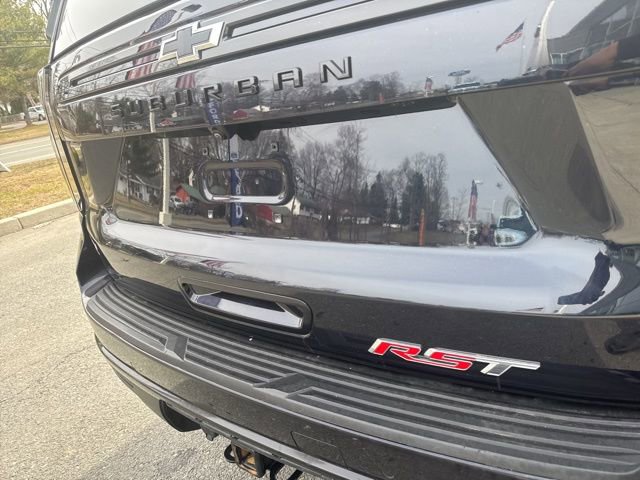 Used 2023 Chevrolet Suburban RST w/ Sport Performance Package AWD/4WD image 8