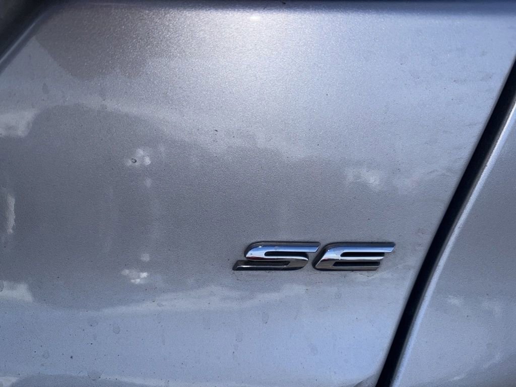 Used 2018 Ford Fusion SE w/ Fusion SE Technology Package image 14