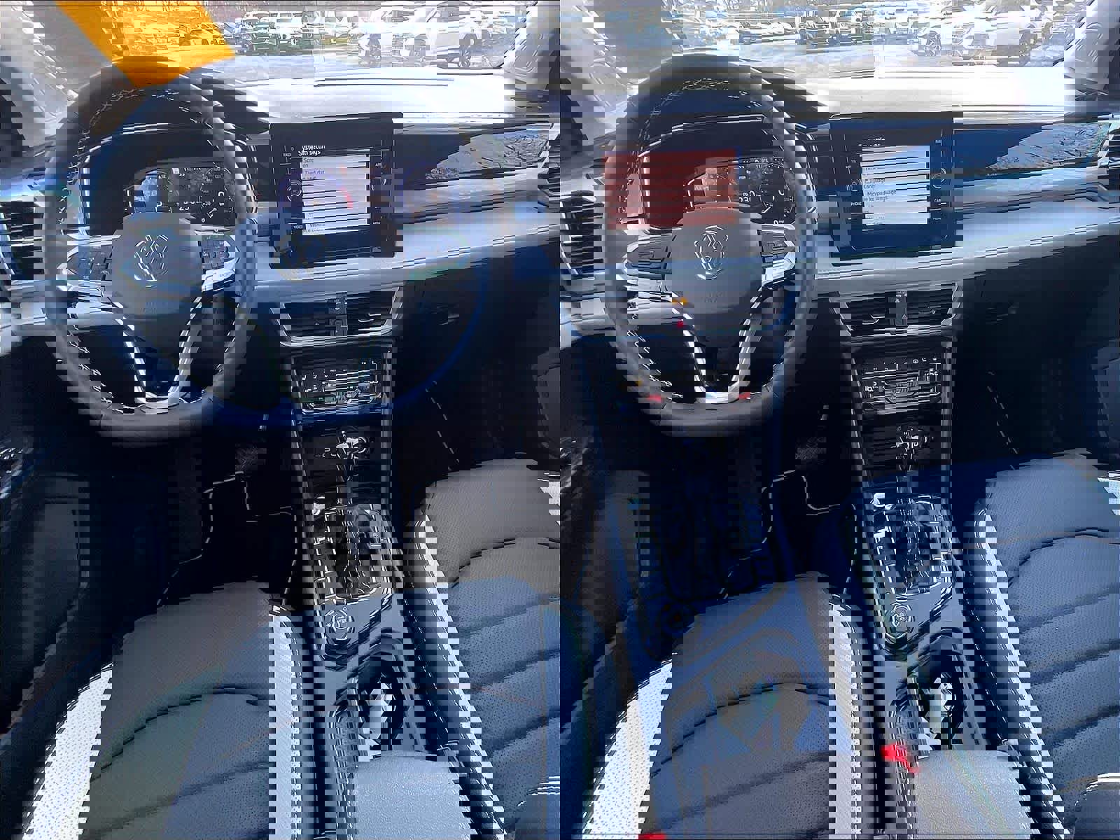 New 2026 Volkswagen Taos SEL image 12