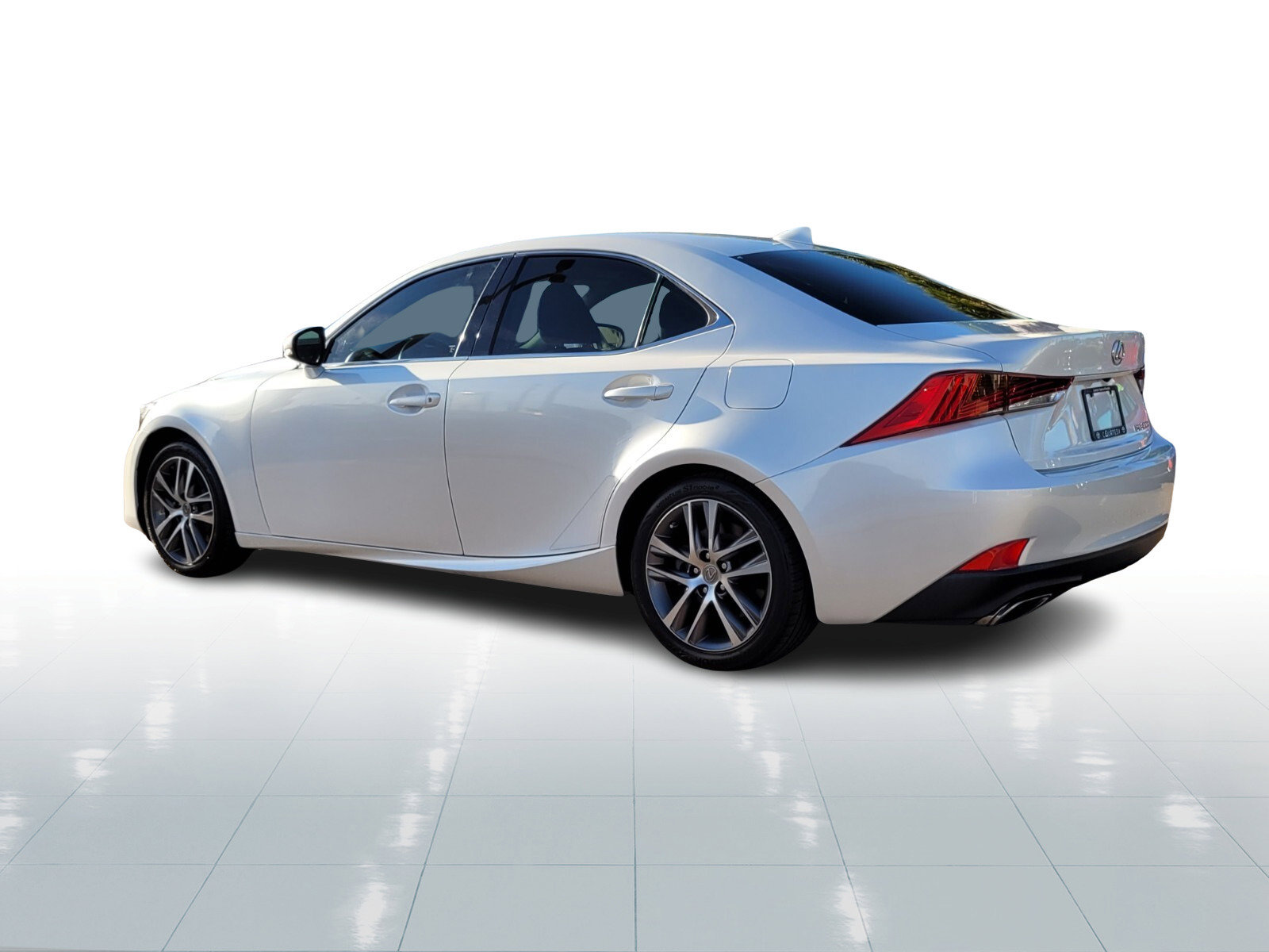 Used 2020 Lexus IS 300 image 4