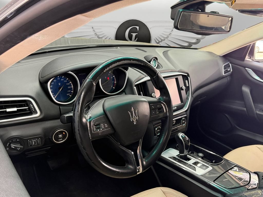 Used 2016 Maserati Ghibli RWD image 17