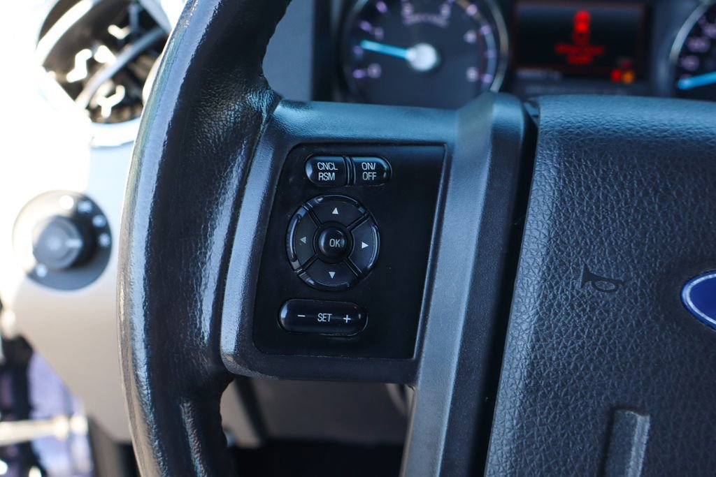 Used 2014 Ford F350 Lariat image 22