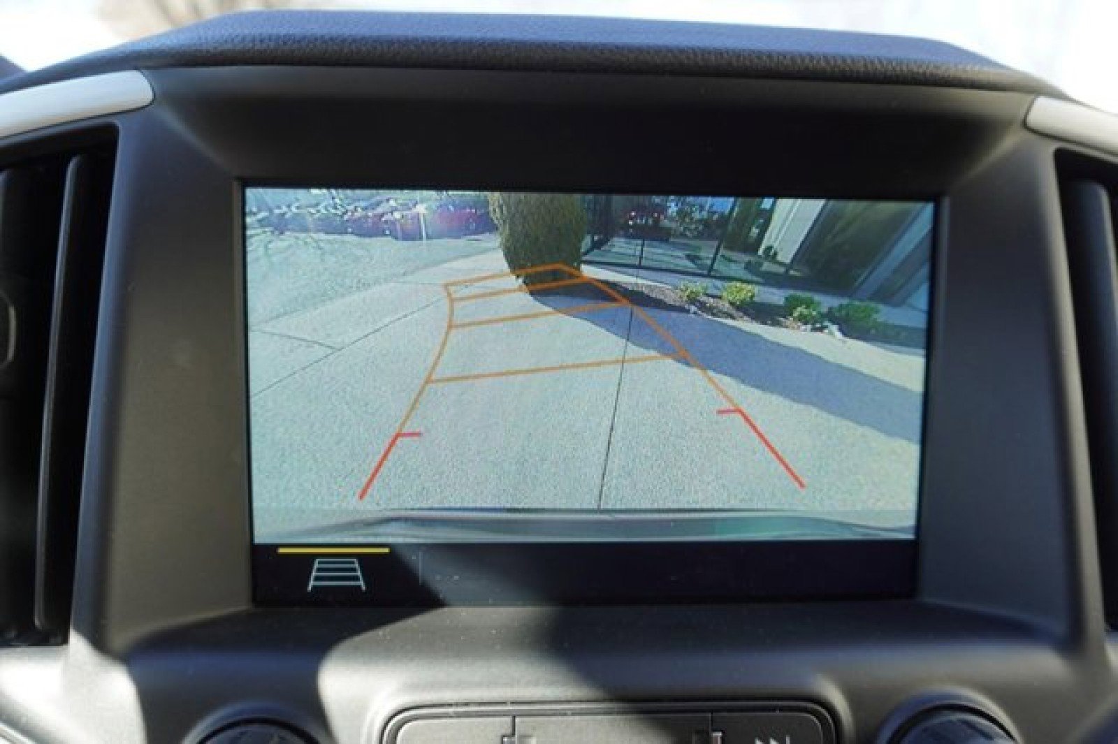 Used 2021 GMC Terrain SLT w/ Infotainment Package II image 27