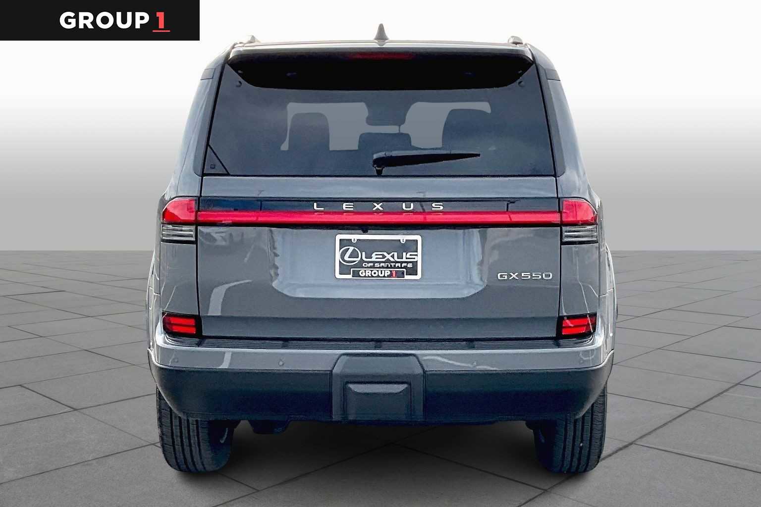 Used 2025 Lexus GX 550 image 4