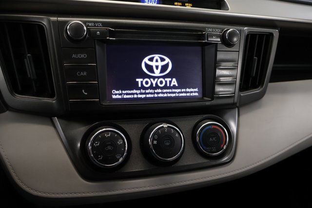 Used 2014 Toyota RAV4 LE image 17